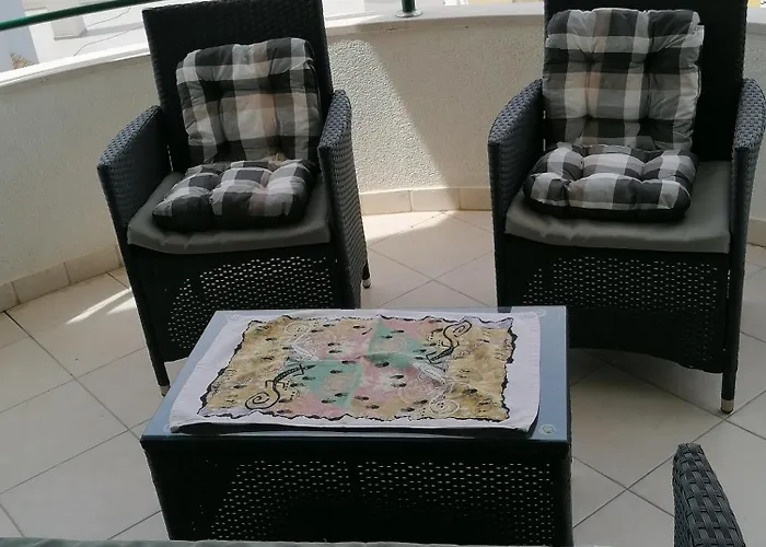 Katarina * 马卡尔斯卡